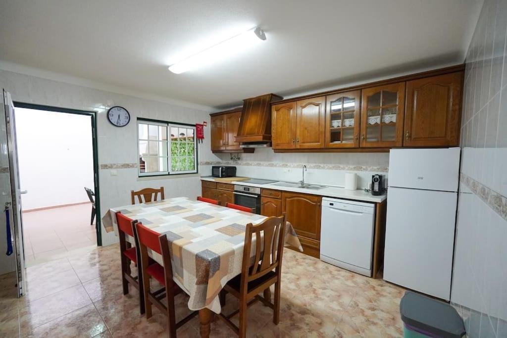 הוילה נאזרה Casa Do Largo מראה חיצוני תמונה